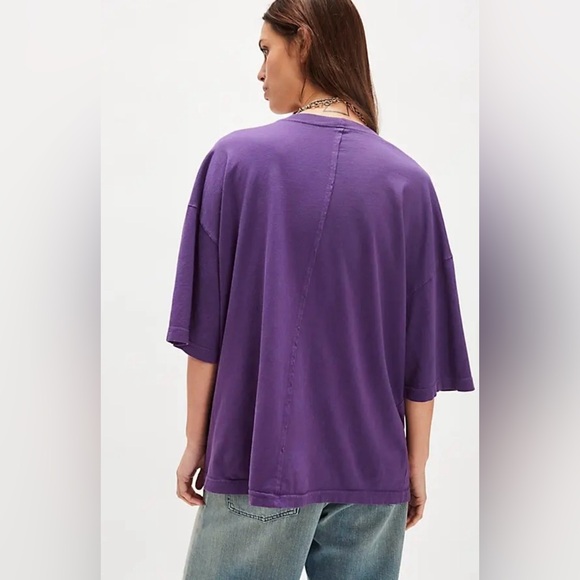 NWT Ragabond Free People OS Swan Gossip Painted Tee in Purple/Pink Combo New $88 - Picture 2 of 5